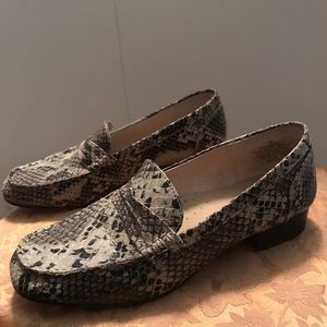 Snake print loafers